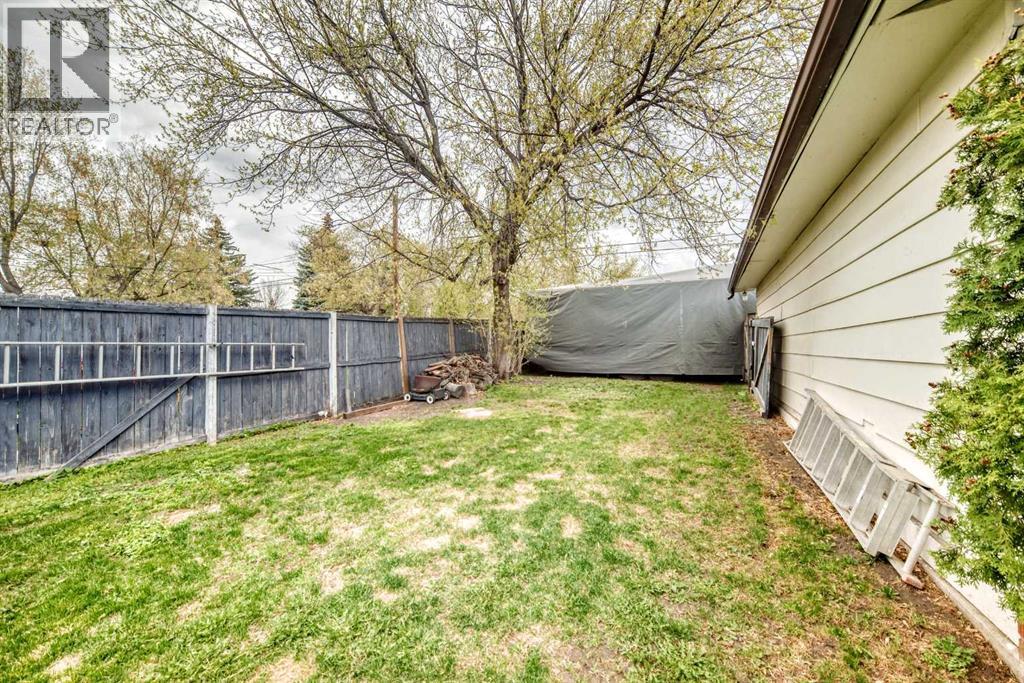 5224 19 Avenue NW - 33