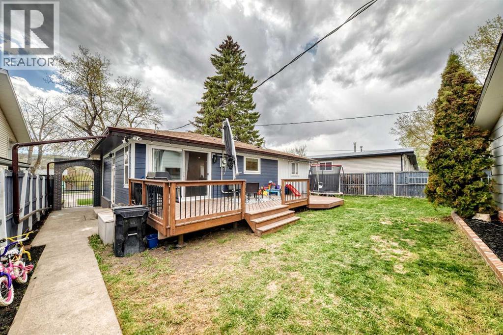 5224 19 Avenue NW - 35