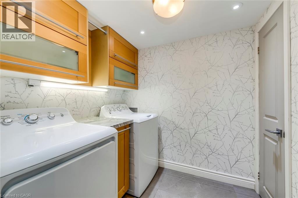 4306 LAKESHORE Road - 29