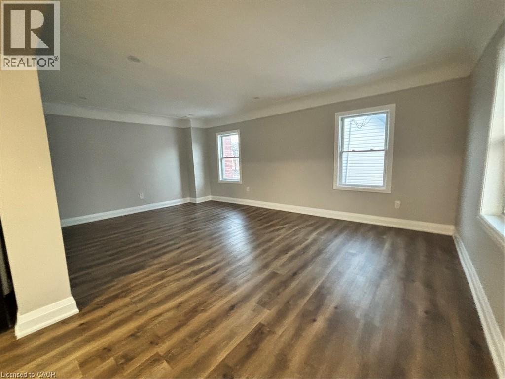 773 LAWRENCE Road, Hamilton, Ontario, L8K1Z7 — Photo 3