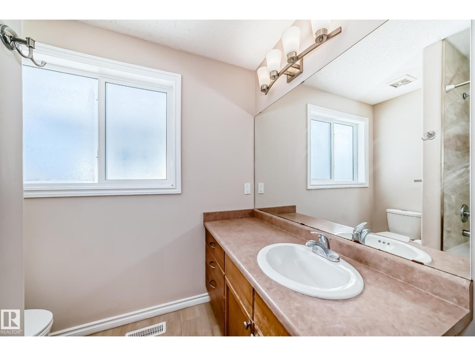 243 HILLIARD GREEN GR NW - 52