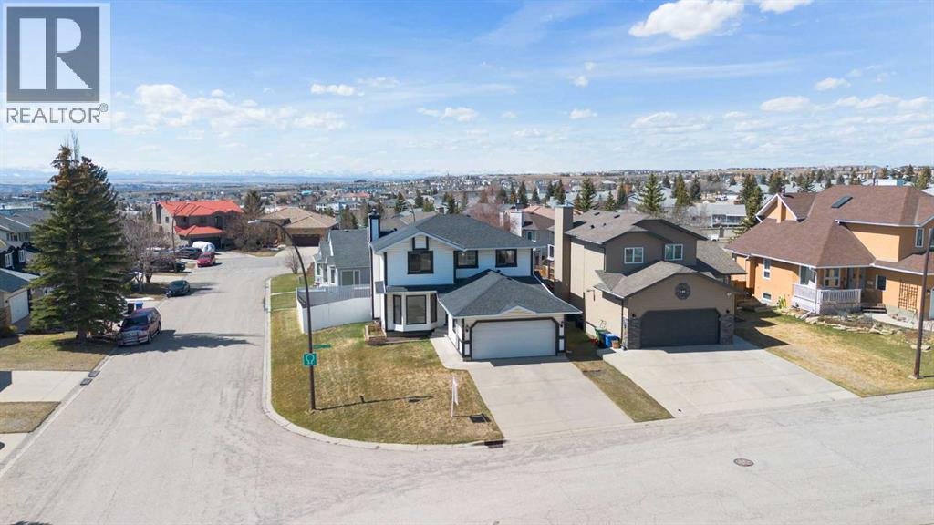 190 Hawkville Close NW - 40