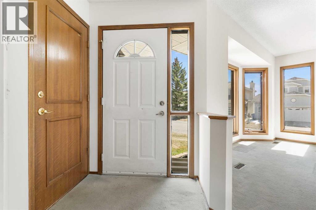 190 Hawkville Close NW - Image 3