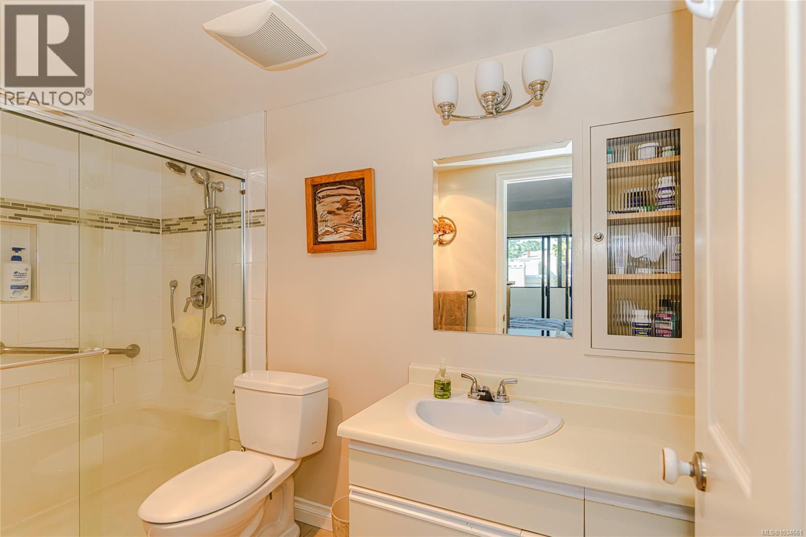 506 420 Linden Avenue, Victoria