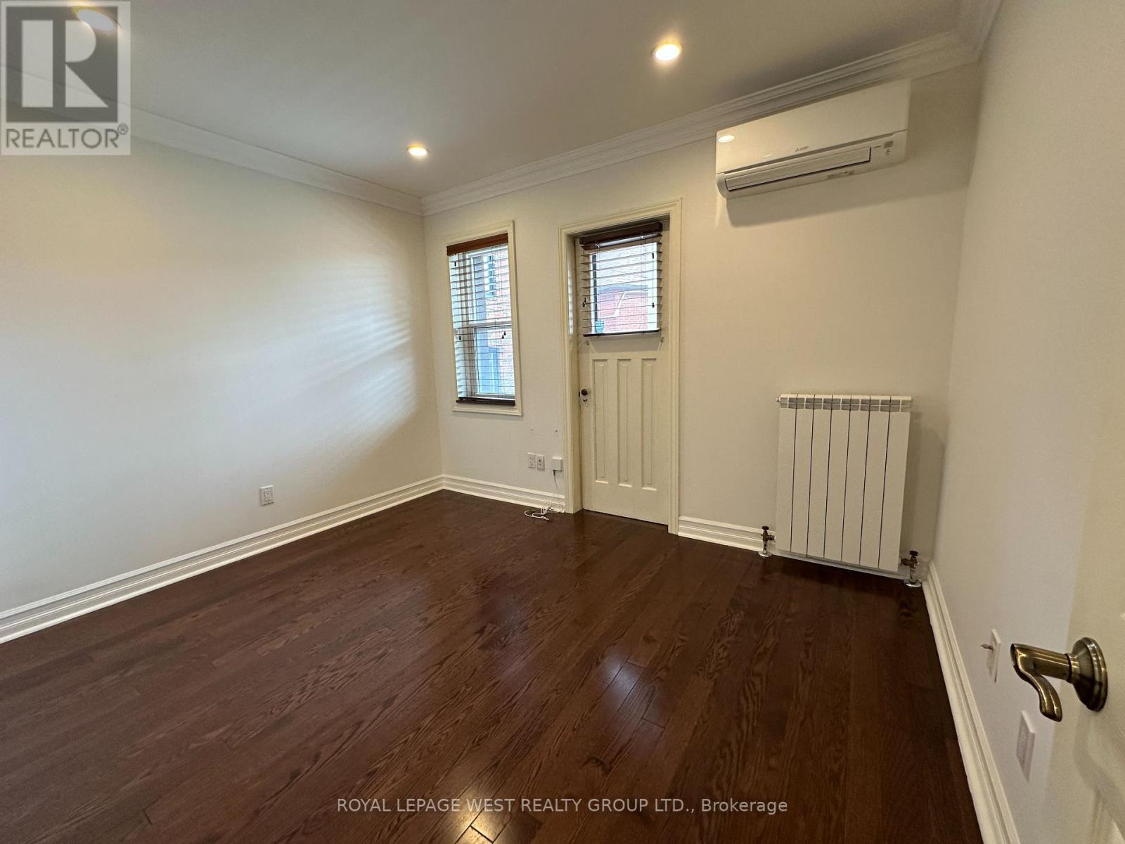 27 MOSSOM ROAD W - 18