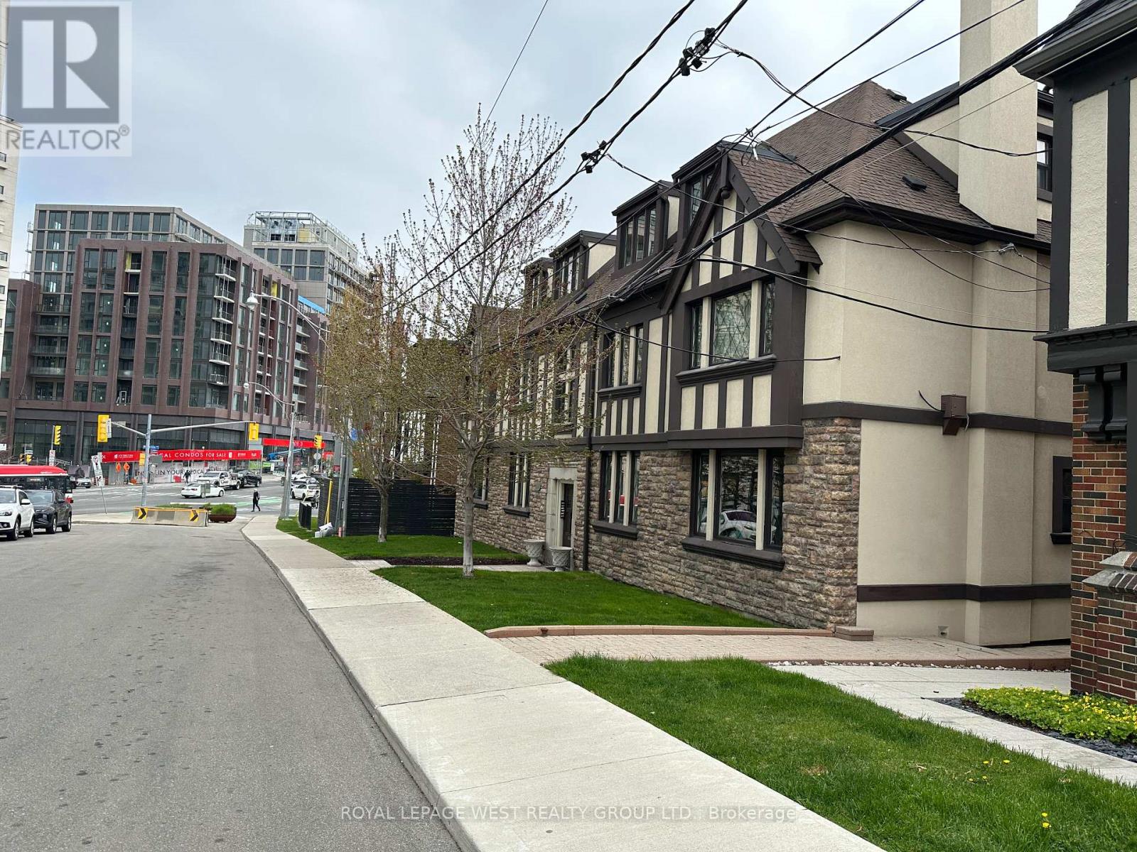 27 MOSSOM ROAD W - 3