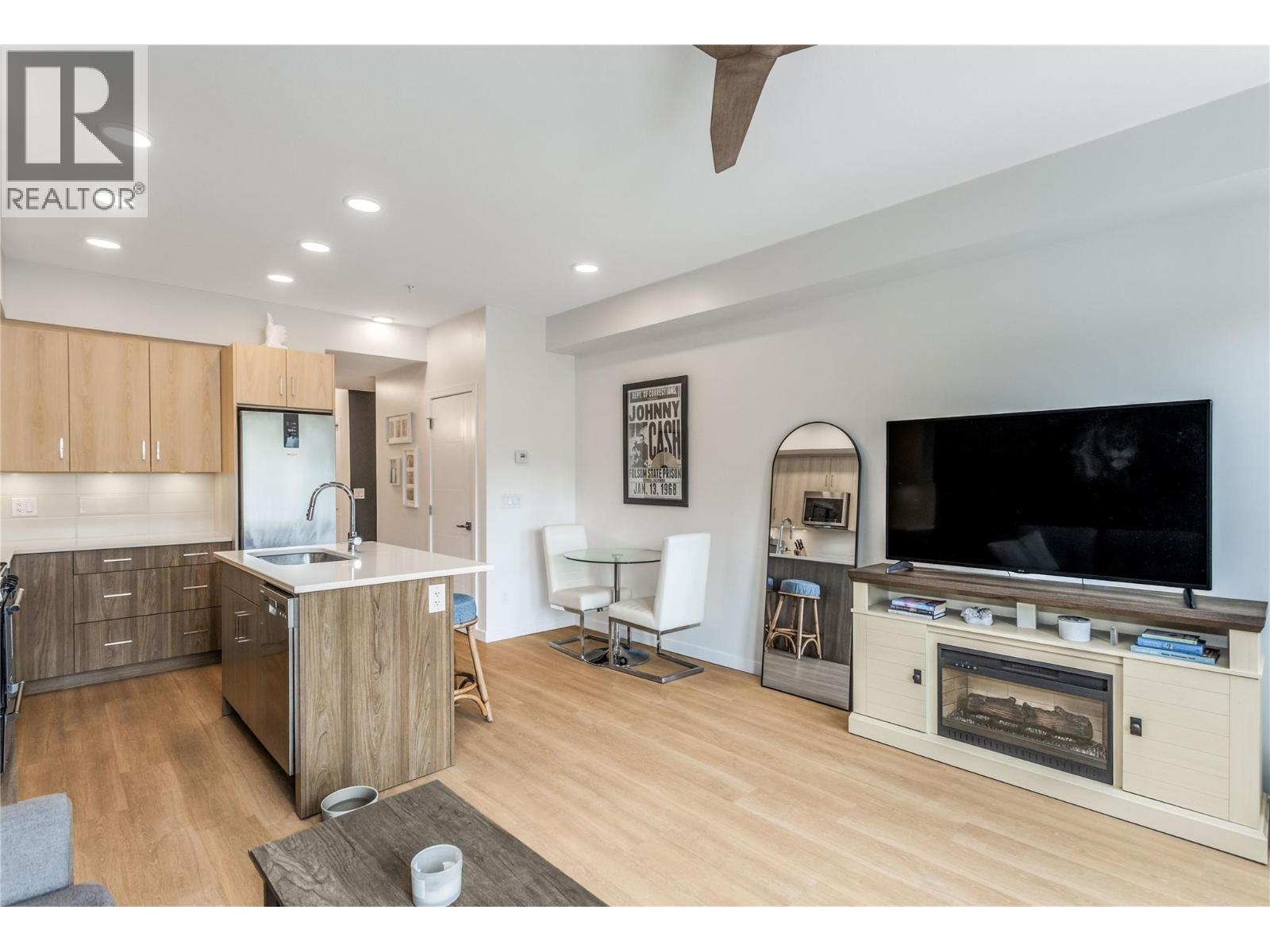 104 2301 Carrington Road, West Kelowna
