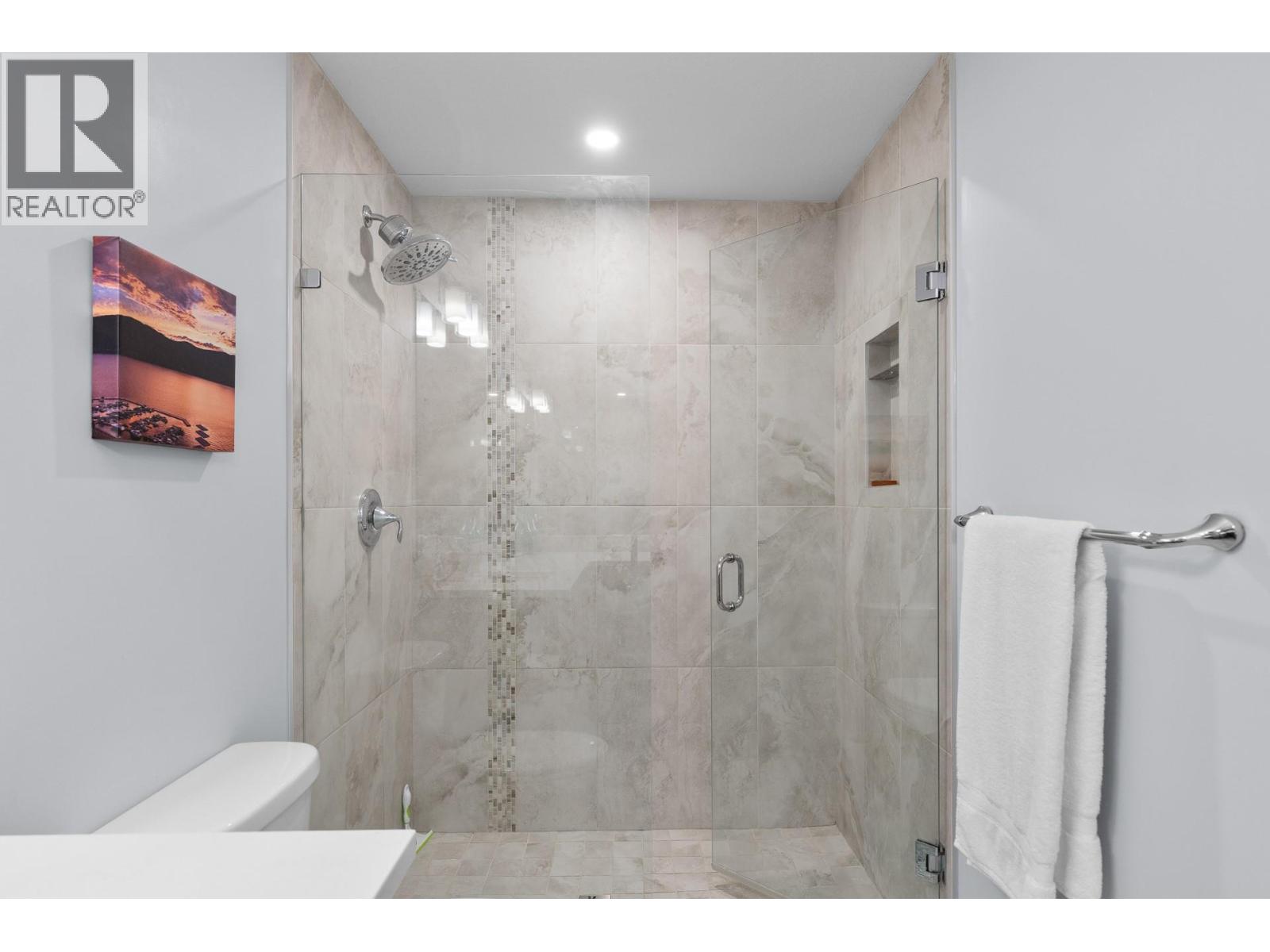 #103 3475 Granite Close - 24