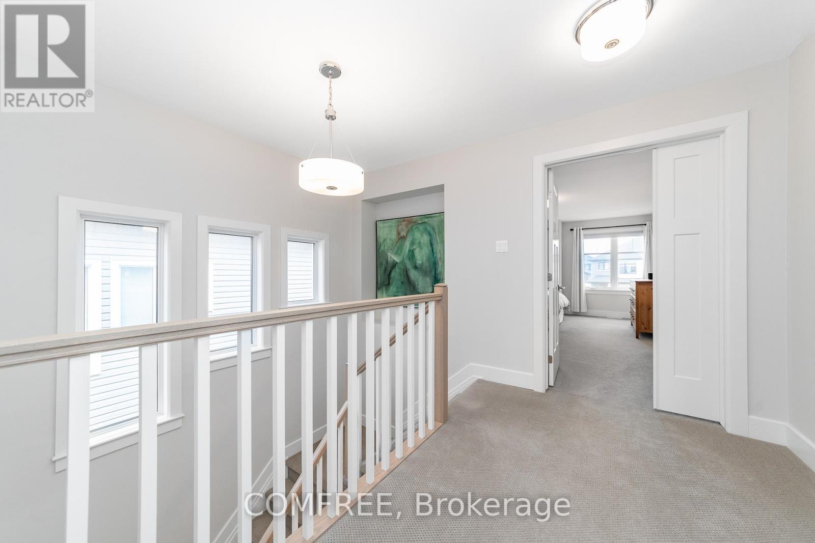 663 PUTNEY CRESCENT - 26