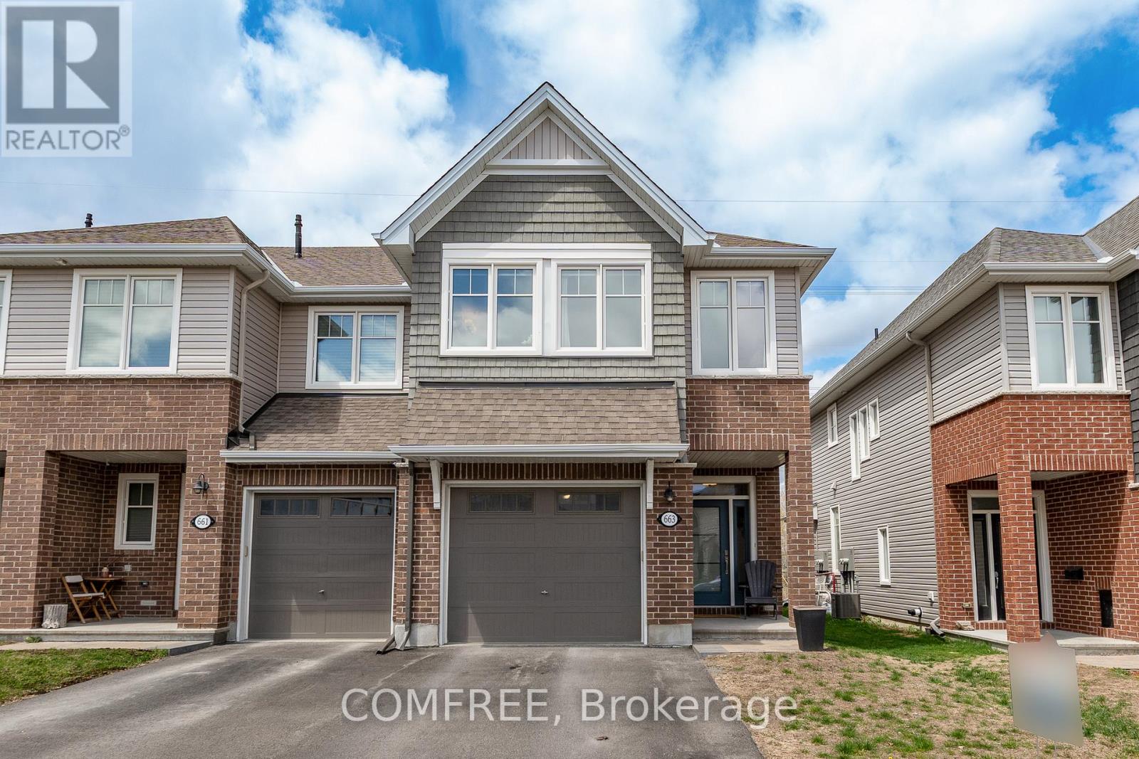 663 PUTNEY CRESCENT - 2