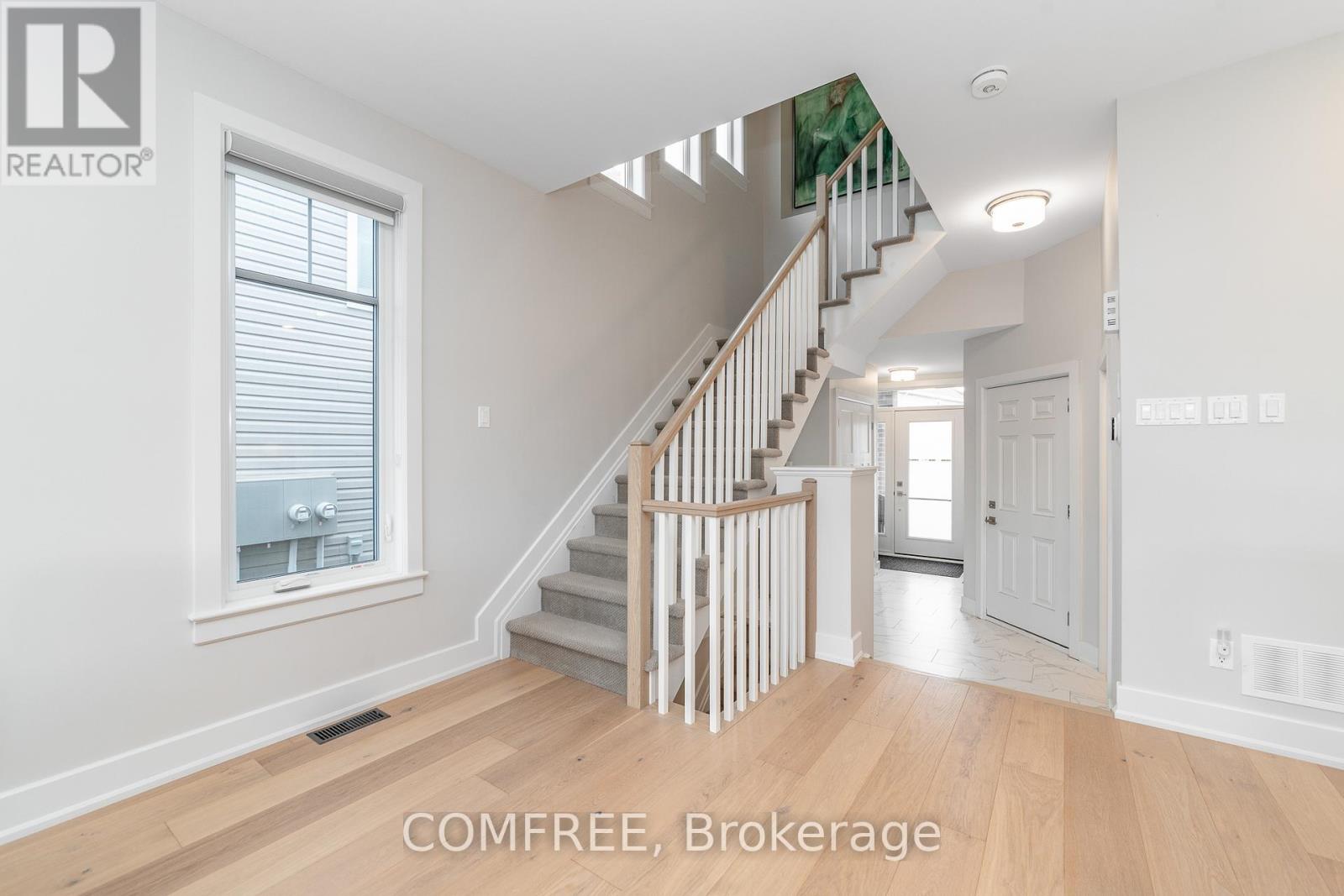 663 PUTNEY CRESCENT - 7