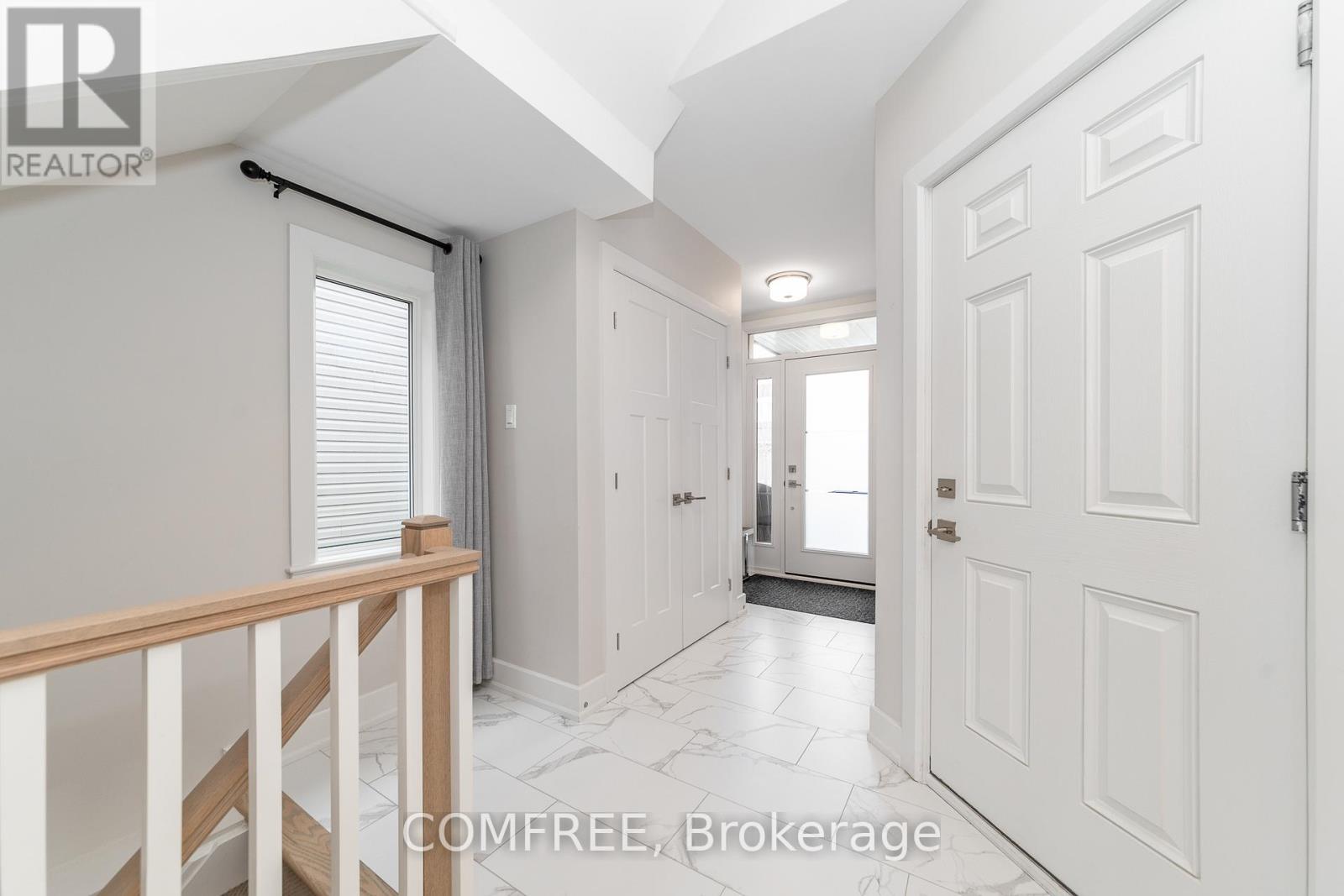 663 PUTNEY CRESCENT - 4