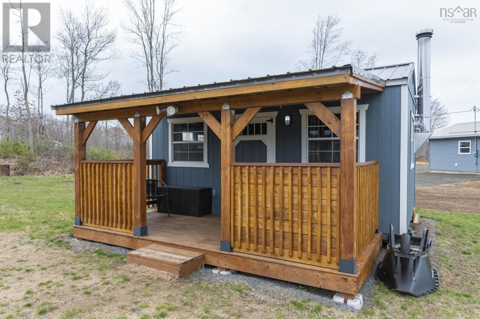 654 Whitman Road - 20