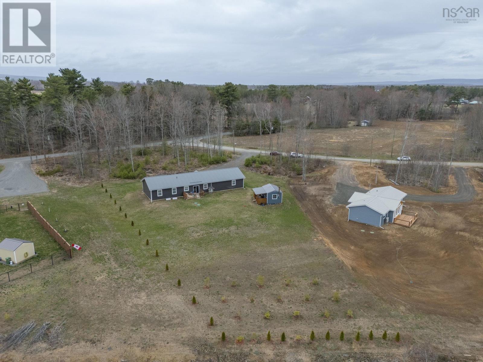 654 Whitman Road - 11