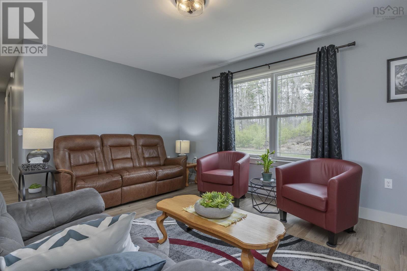 654 Whitman Road - 28