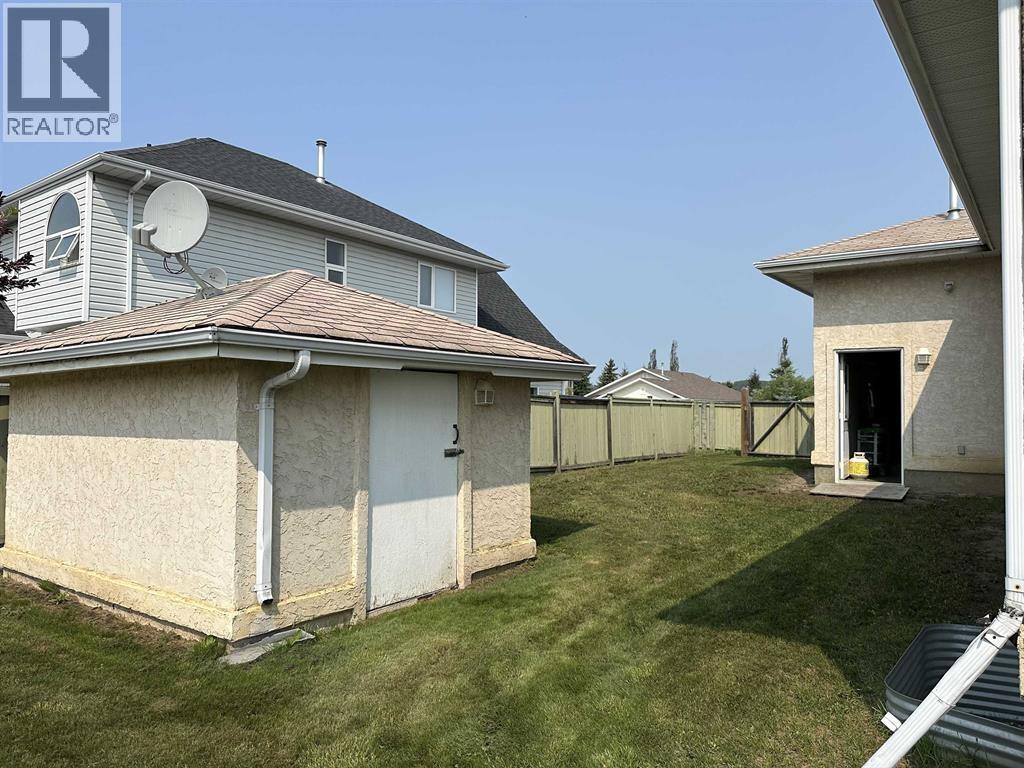 10903 112 AVENUE - 23