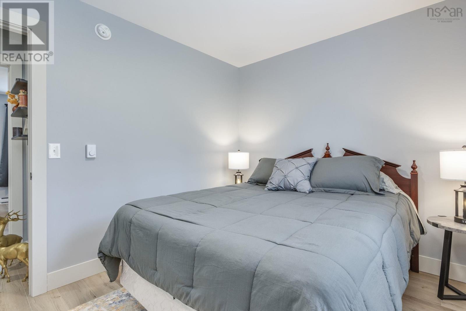 654 Whitman Road - 49