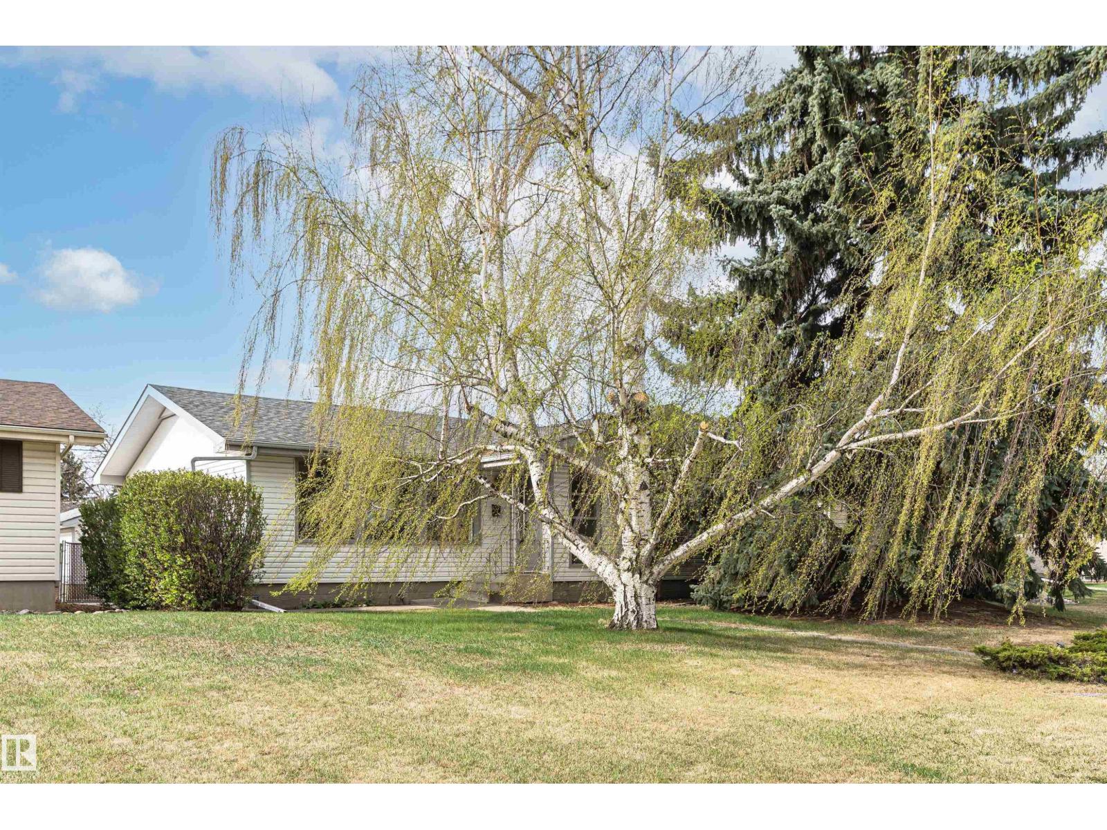 11423 50 AV NW - 2