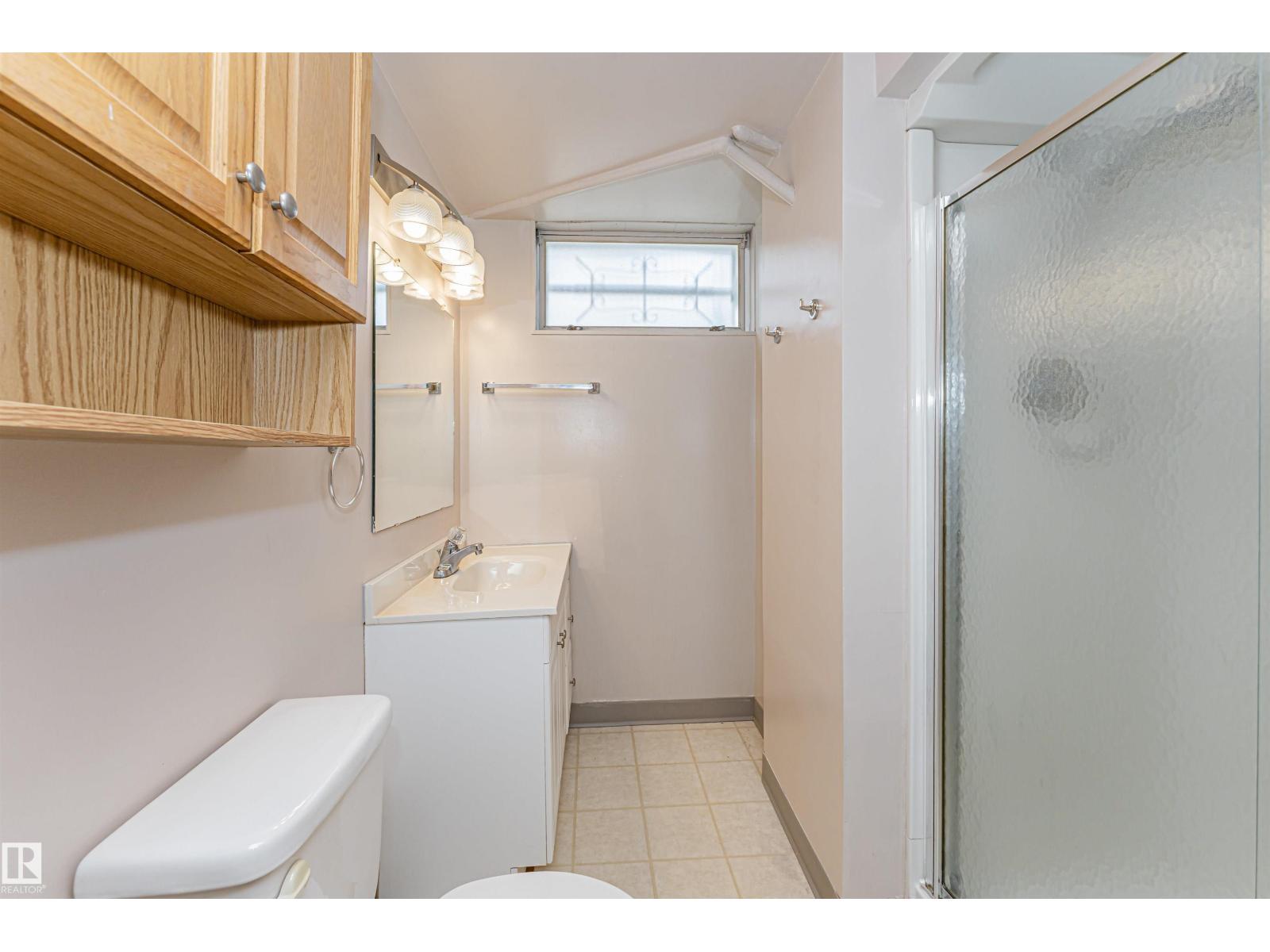 11423 50 AV NW - 48