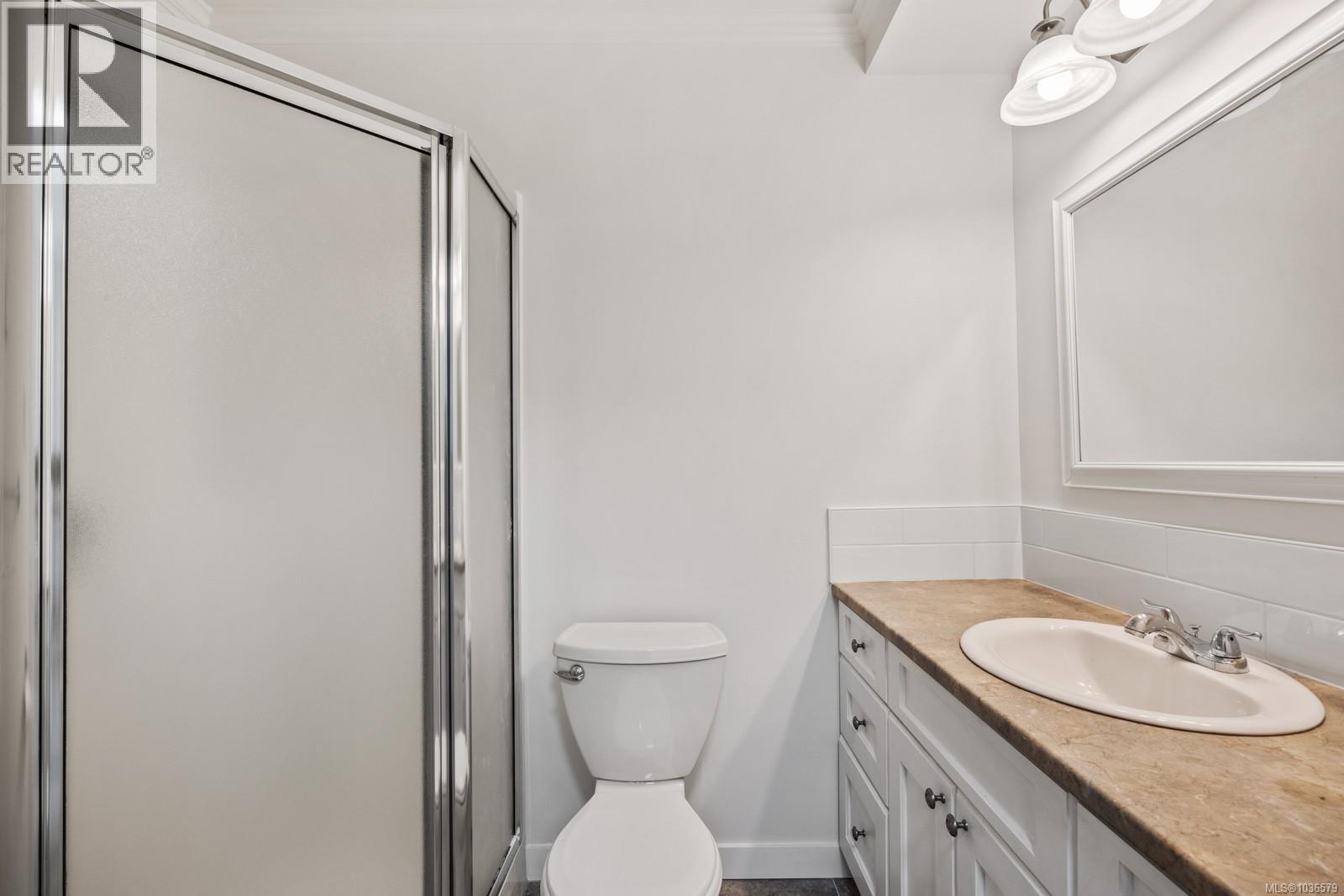 384 Cortez Cres - 16