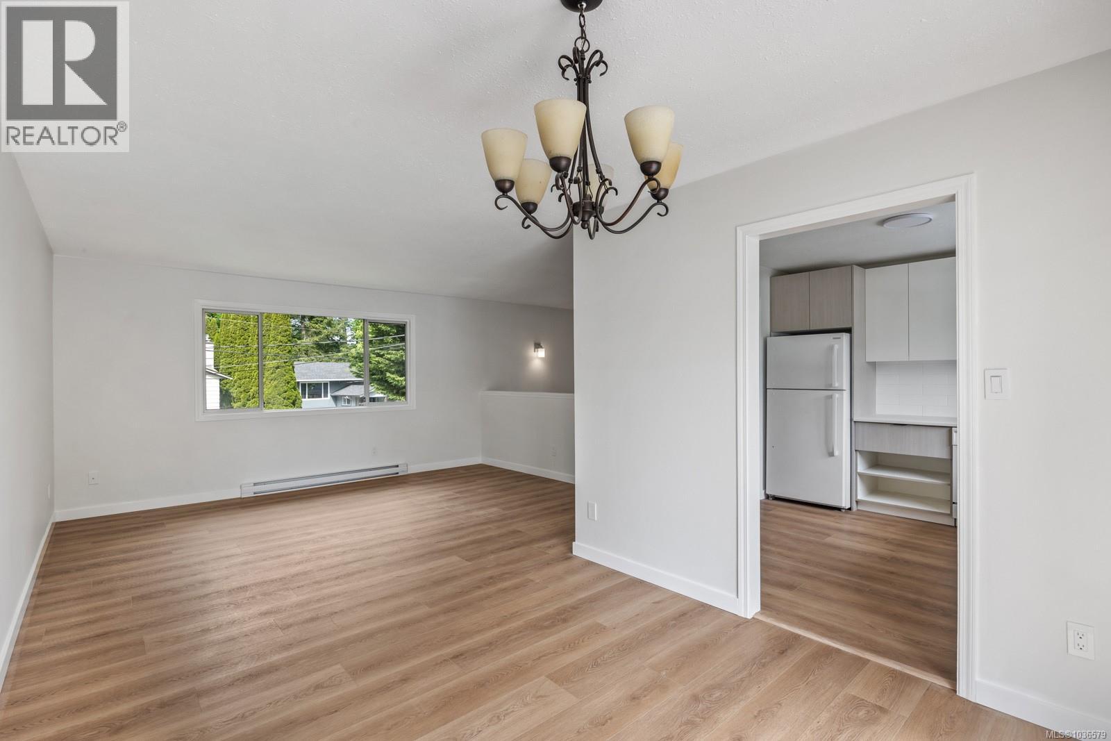 384 Cortez Cres - 23