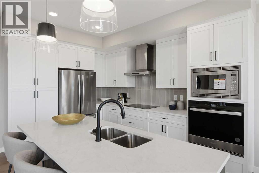 147 Belvedere Crescent SE - 15