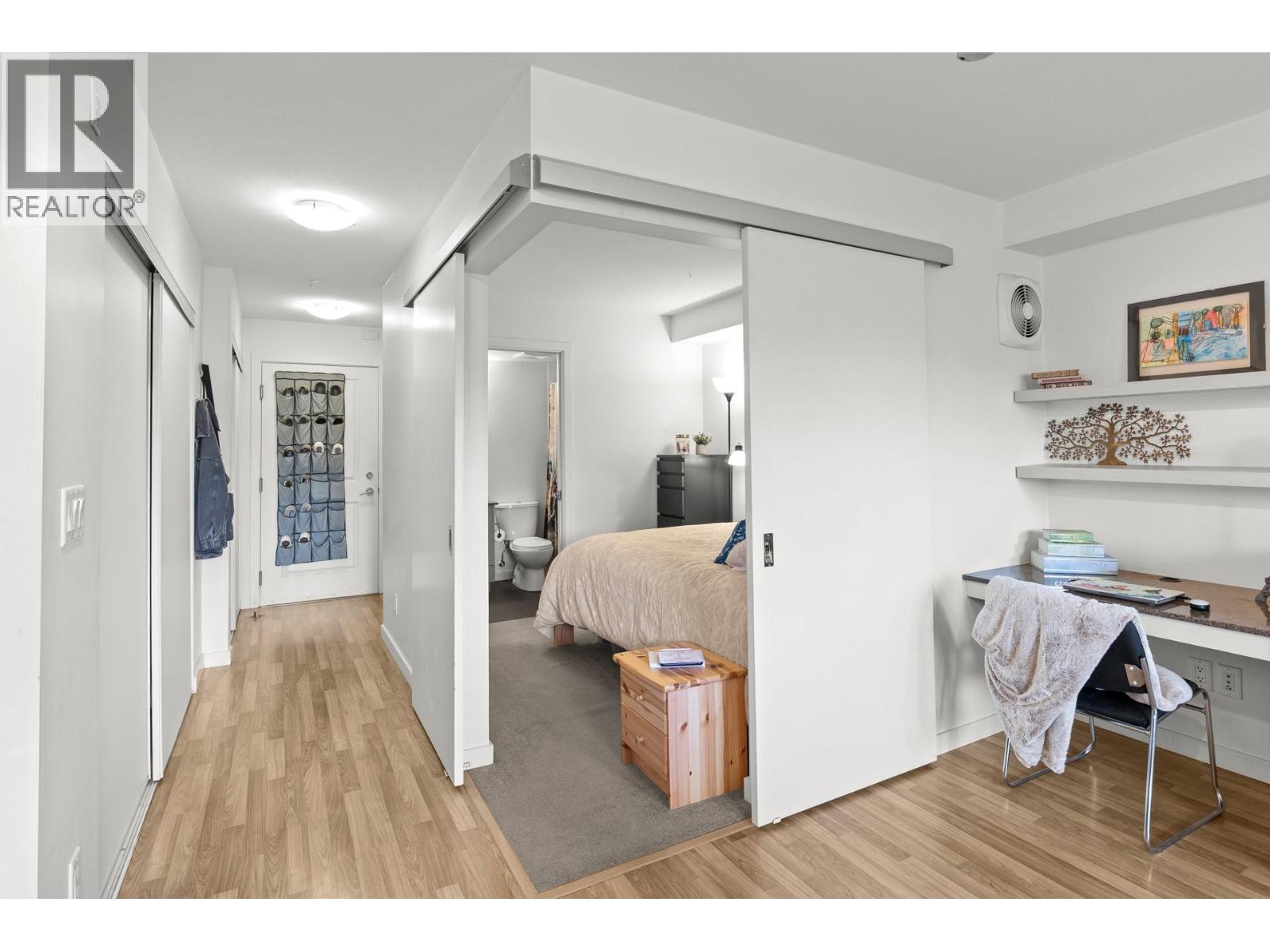 #316 1550 Dickson Avenue - 5