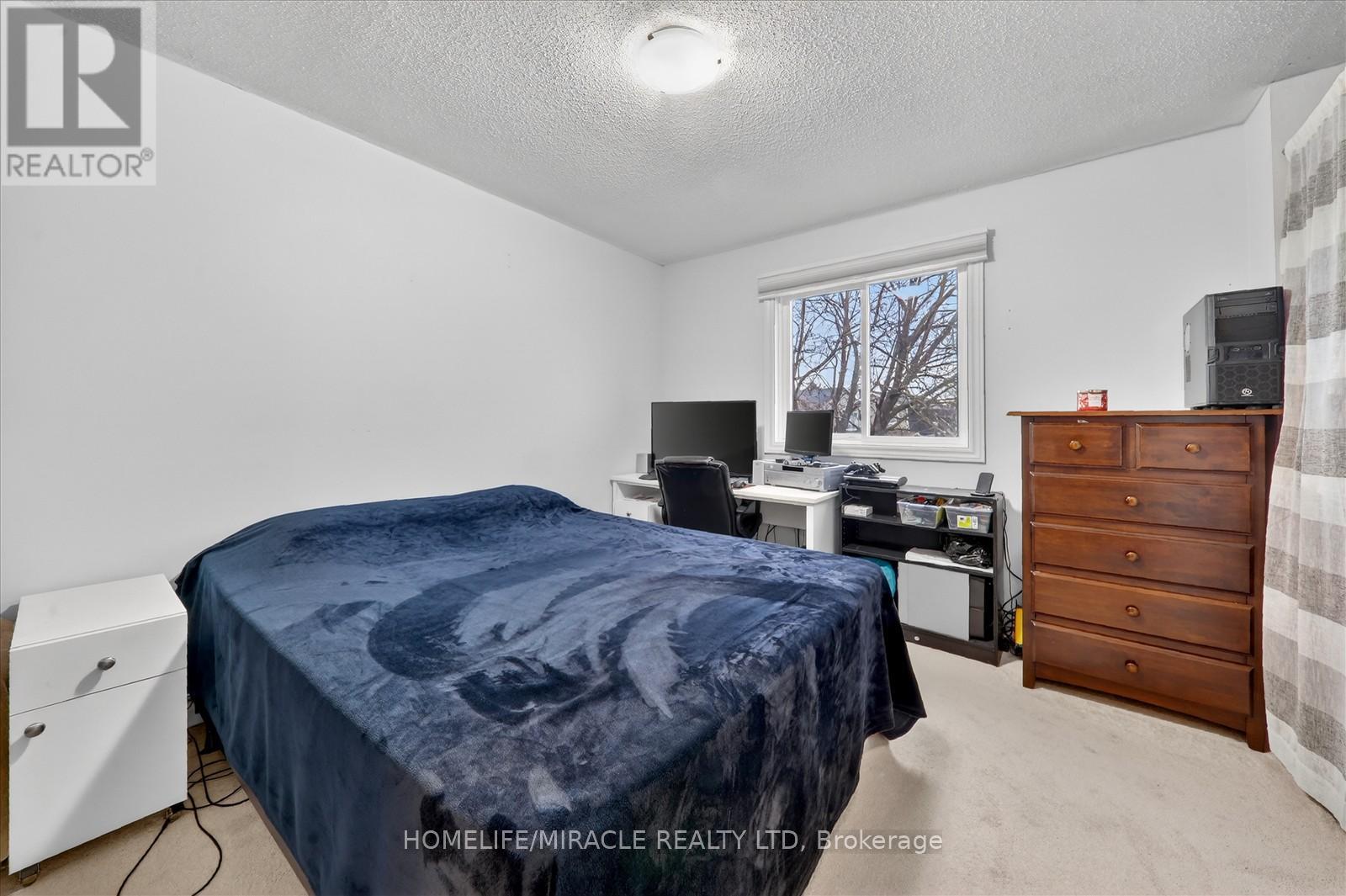 113 FANSHAWE DRIVE - 33