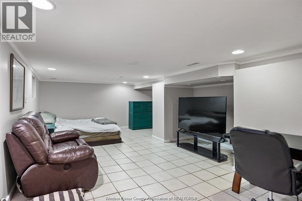 1640 HALL Unit# LOWER, Windsor, Ontario, N8X4S1 — Photo 4