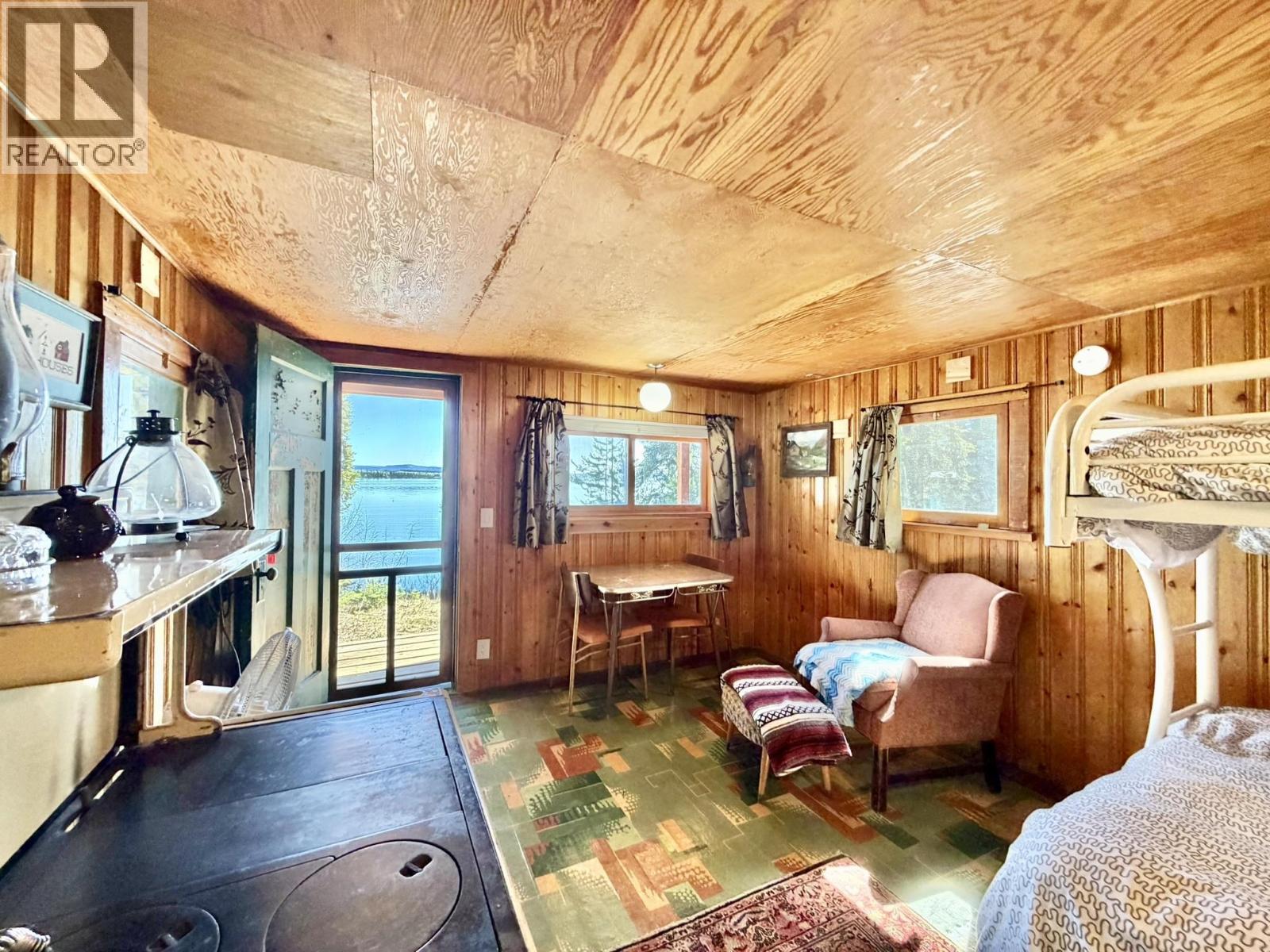 7557 EDALL BAY ROAD - 11