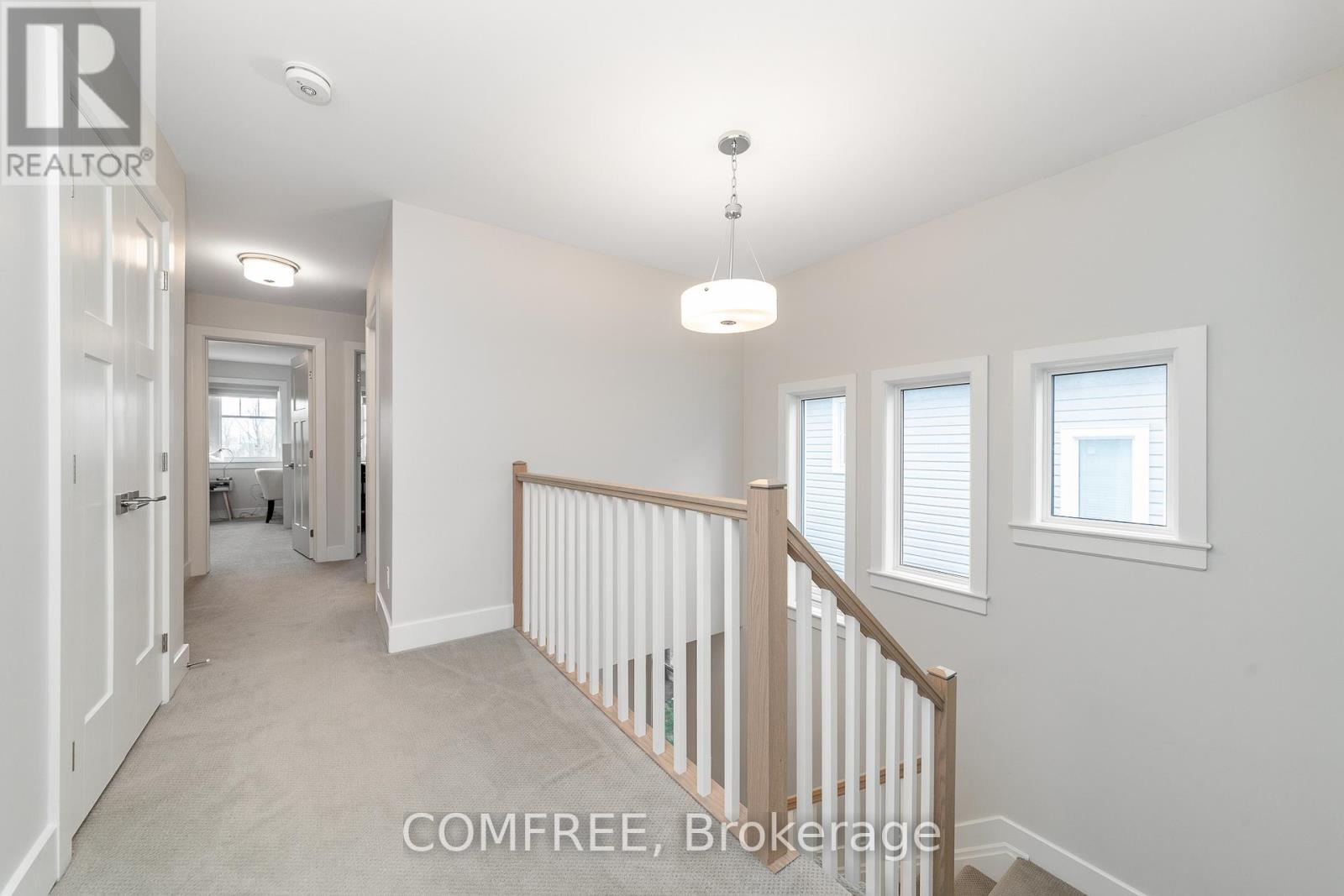 663 PUTNEY CRESCENT - 25