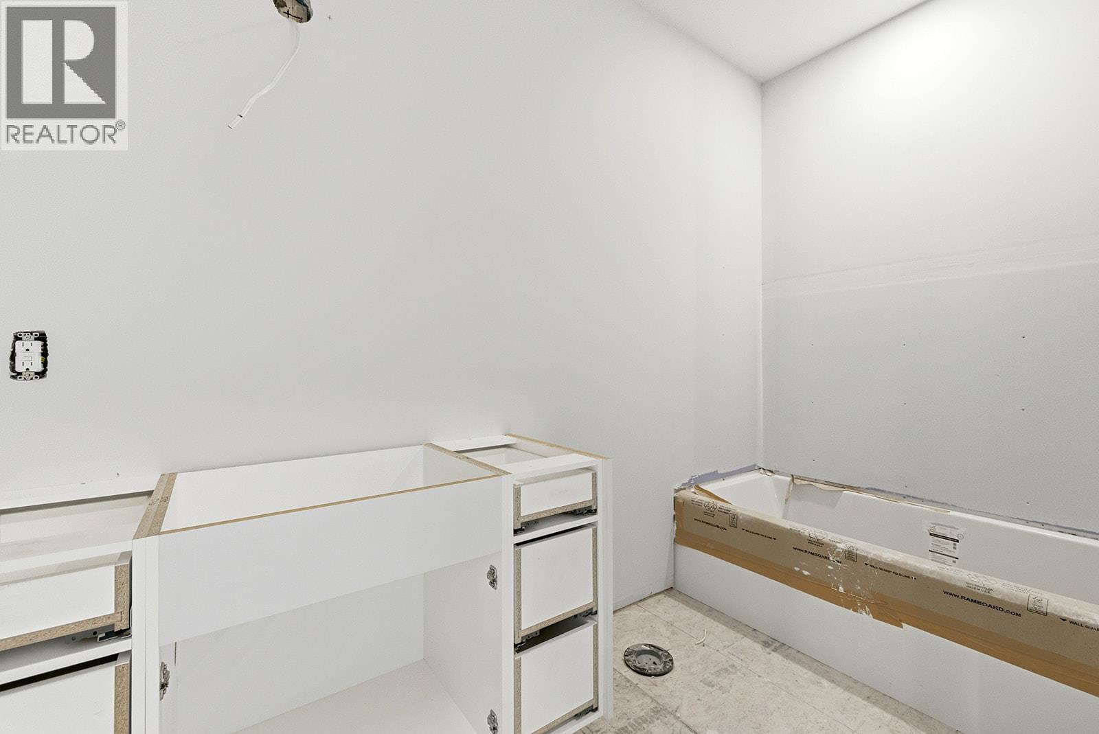 1715 Treffry Place, Summerland