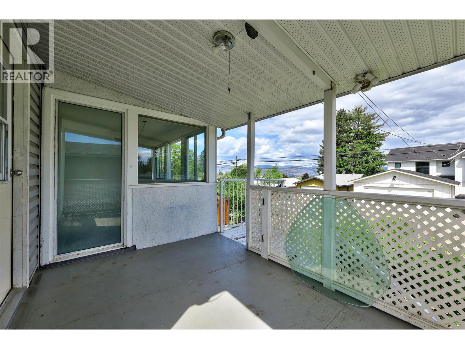 1022 Pleasant Street - 14