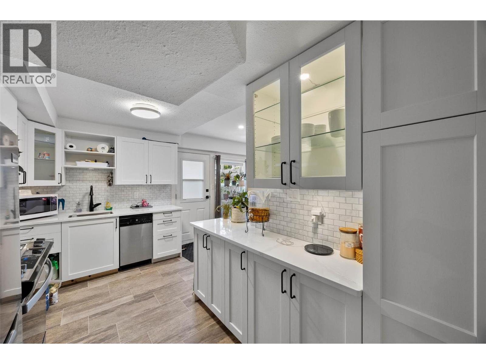 1022 Pleasant Street - 21