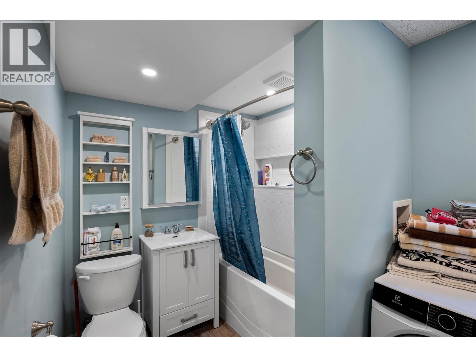 1022 Pleasant Street - 29