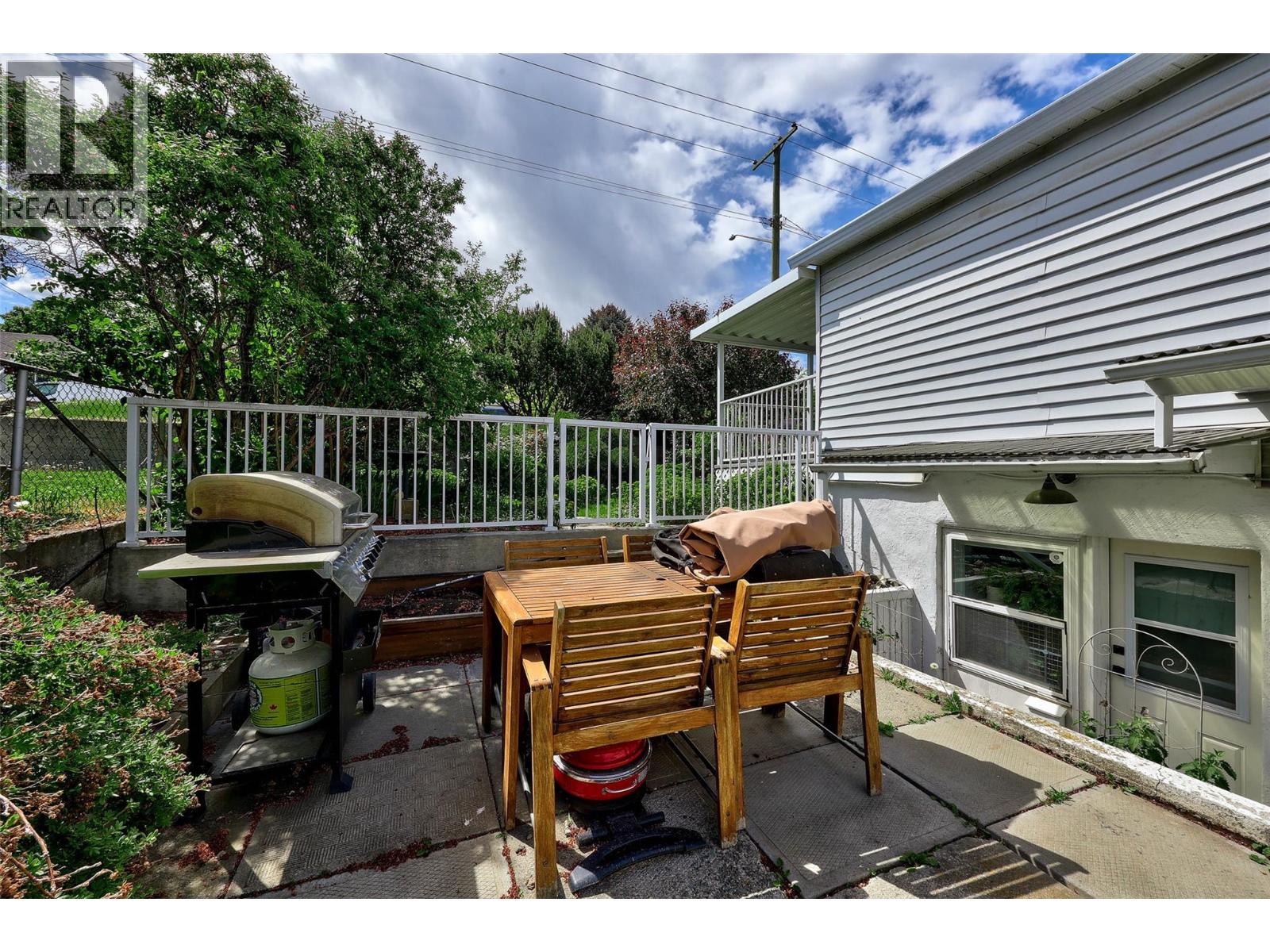 1022 Pleasant Street - 32