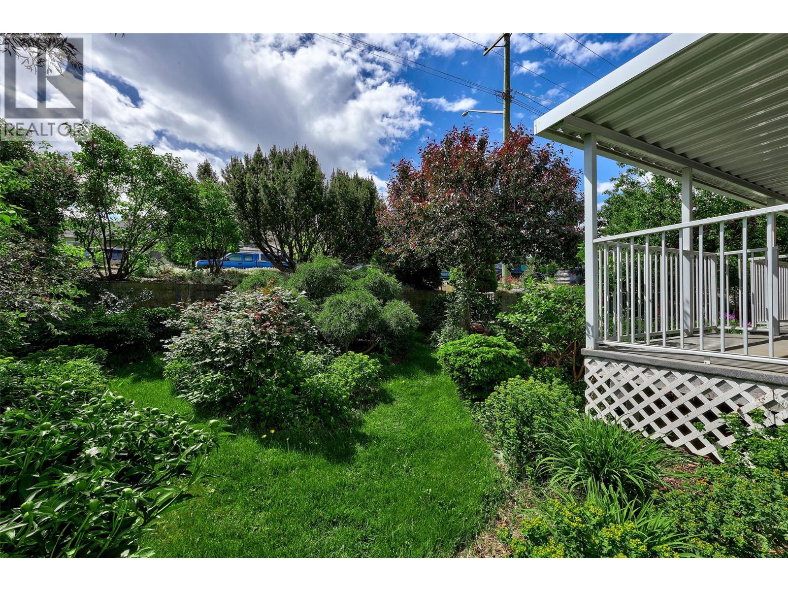 1022 Pleasant Street - 39