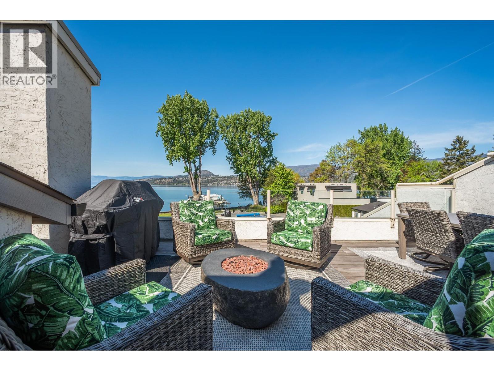 #309 2900 Abbott Street - 29