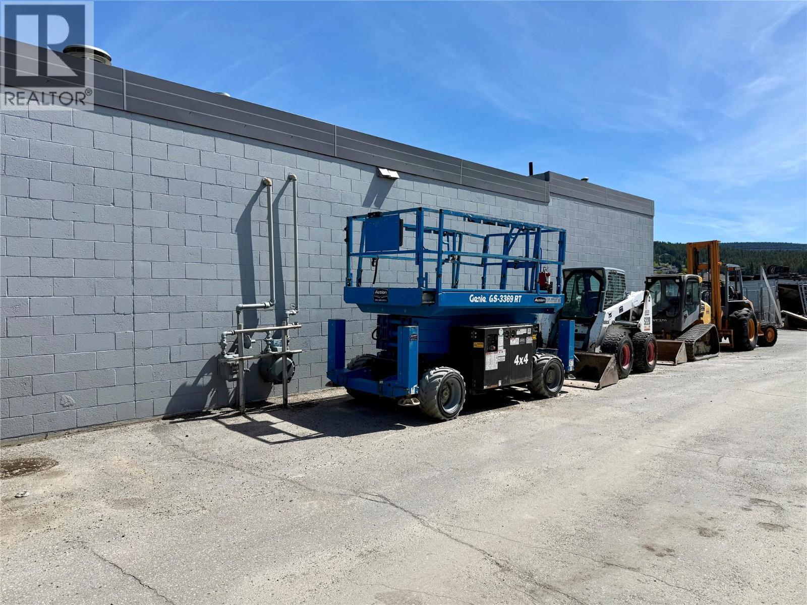  1606 Cranbrook Street North, Cranbrook
