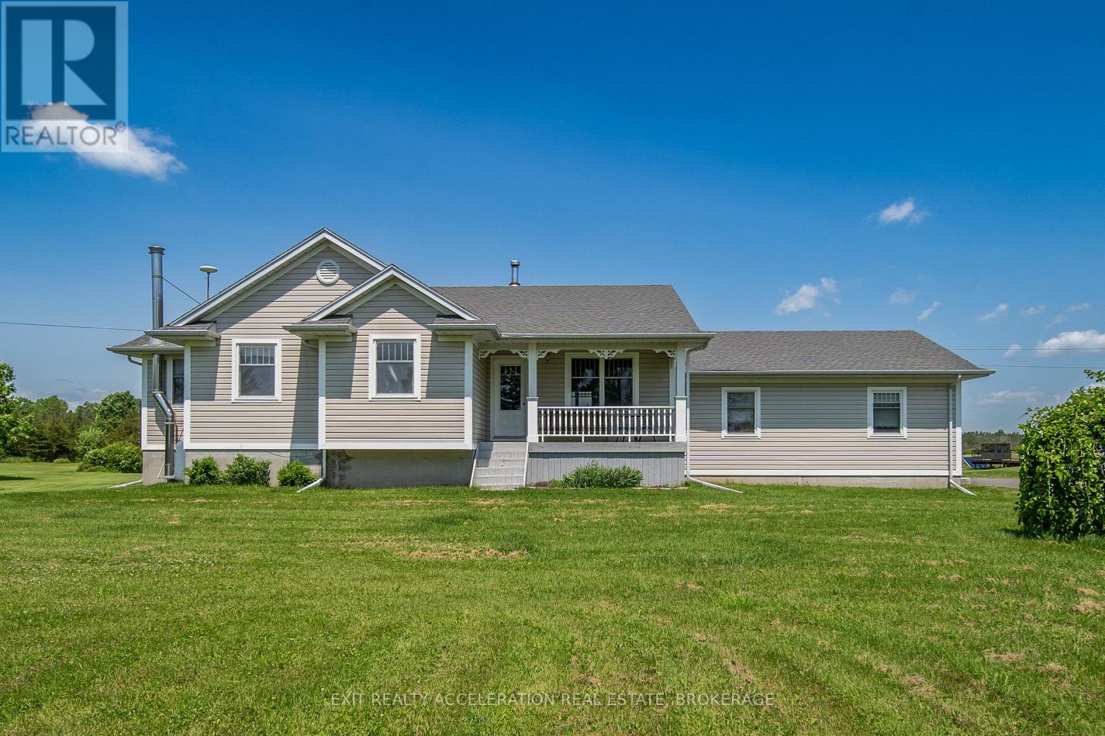 1633 LAZIER ROAD - 1