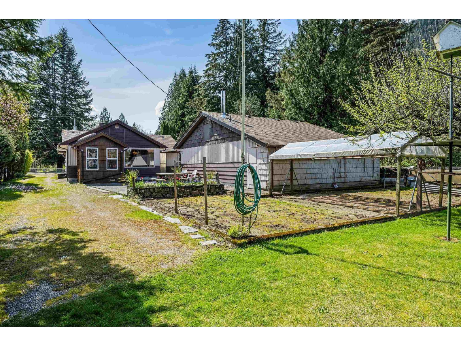 455 PINE AVENUE, Harrison Hot Springs, Harrison Hot Springs