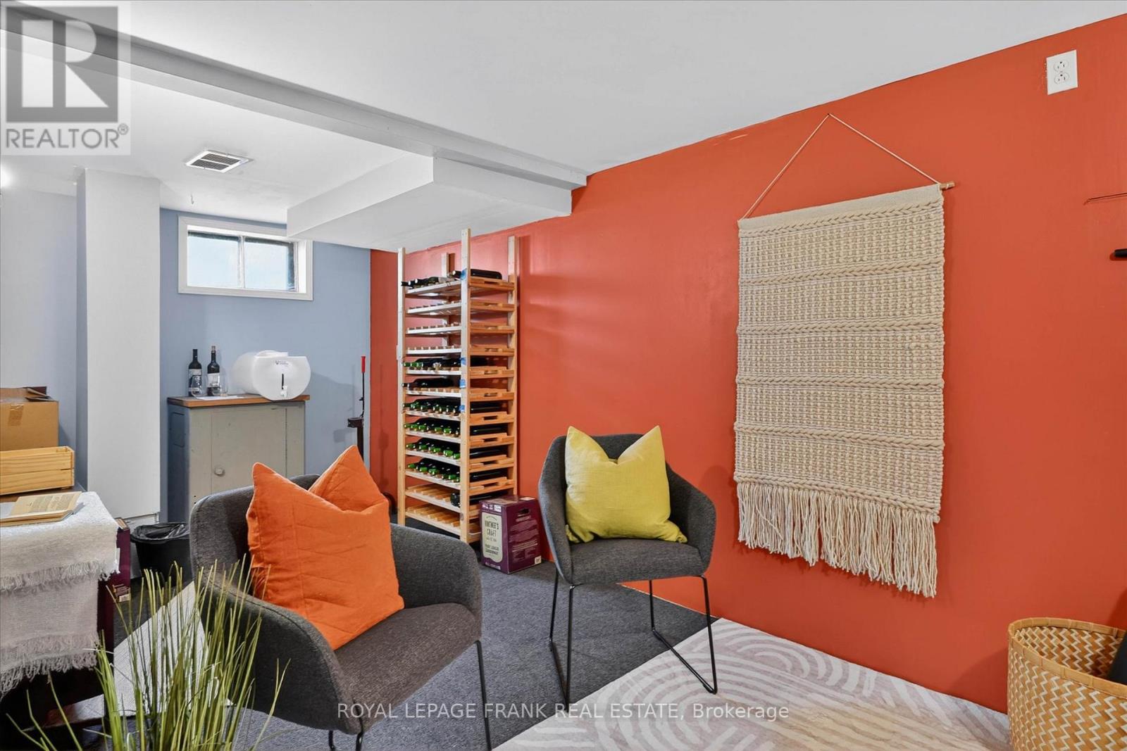 657 MCKELLAR STREET - 23