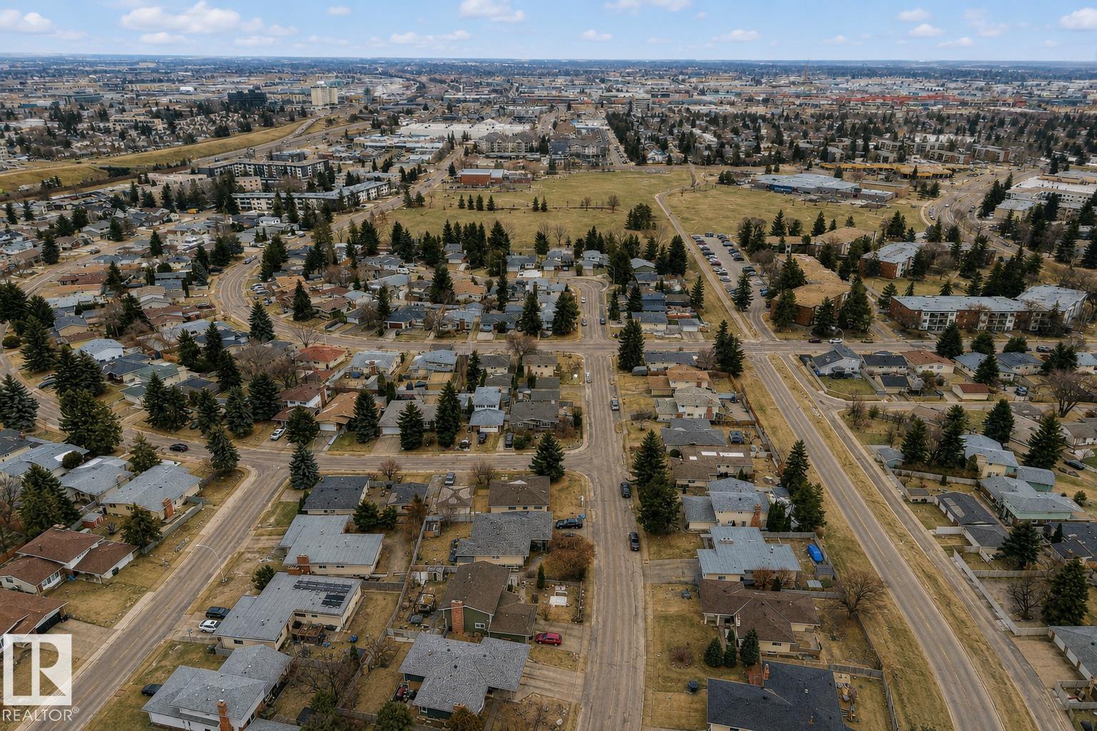 4104 109 ST NW - 19