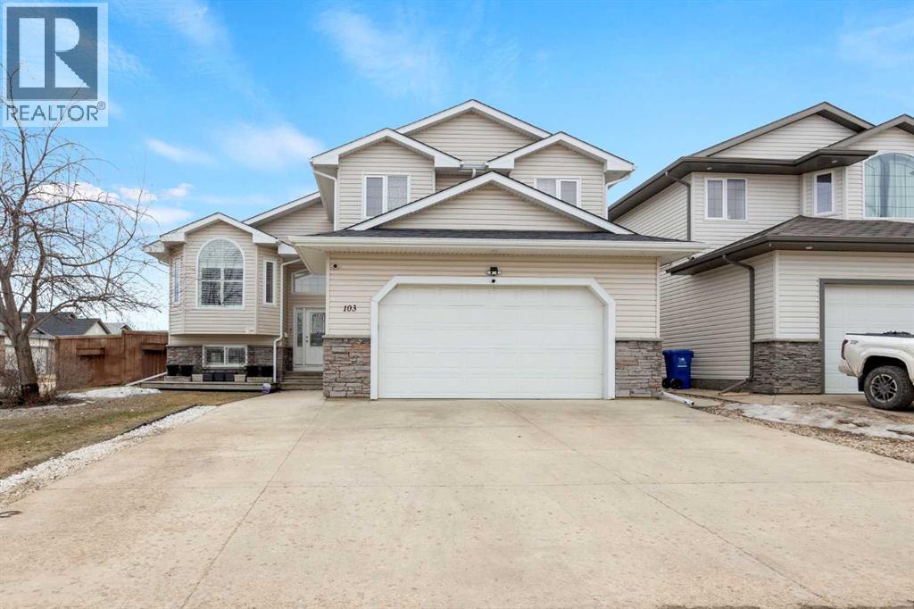 103 Lawrence Street, Fort McMurray