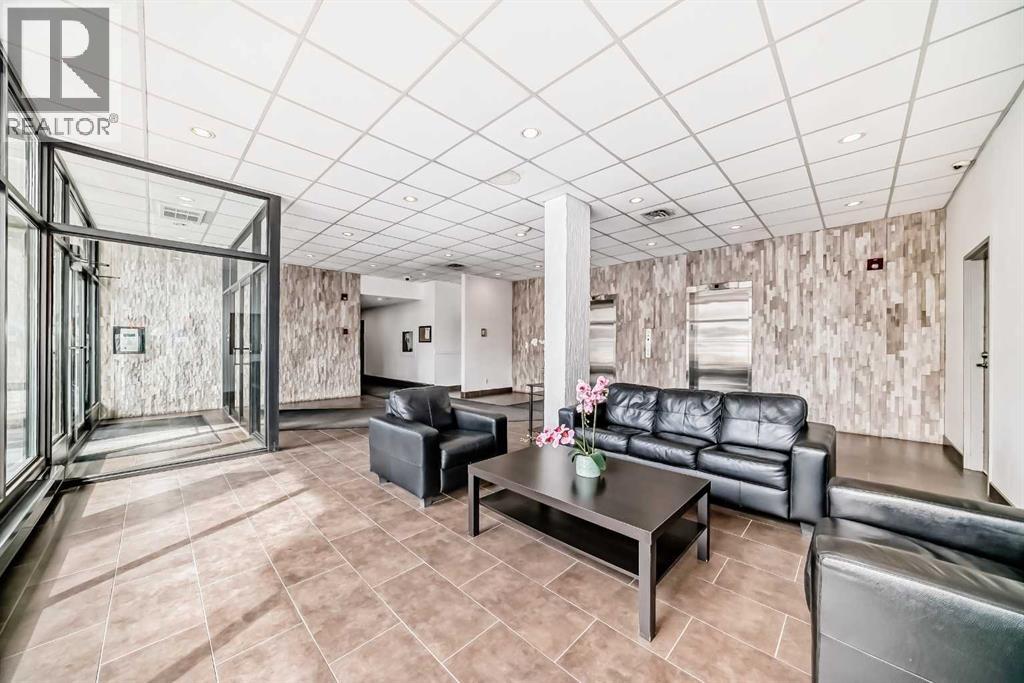 #401 340 14 Avenue SW - 42