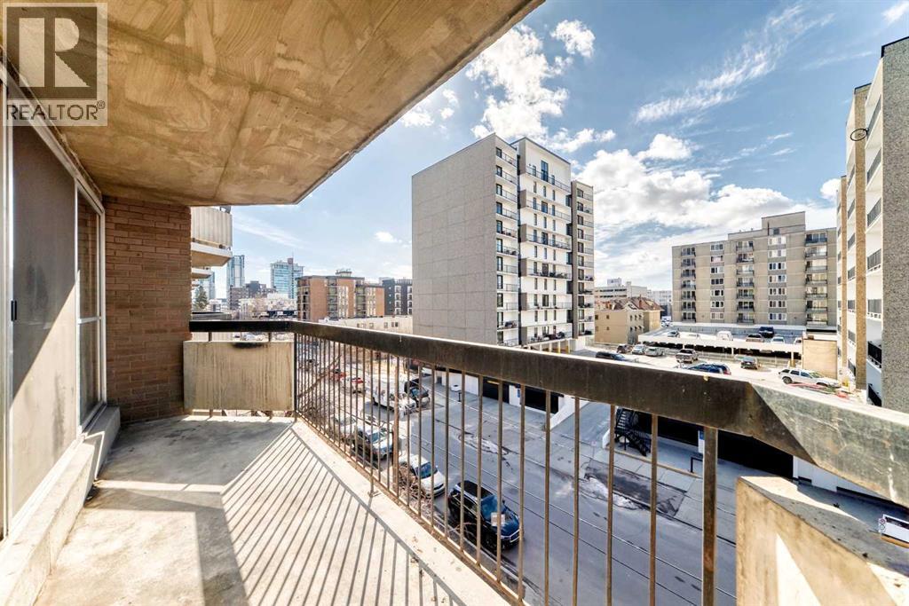 #401 340 14 Avenue SW - 19