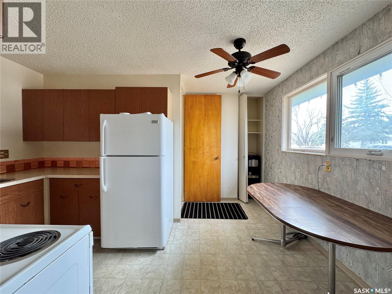 337 Third AVENUE N - 4