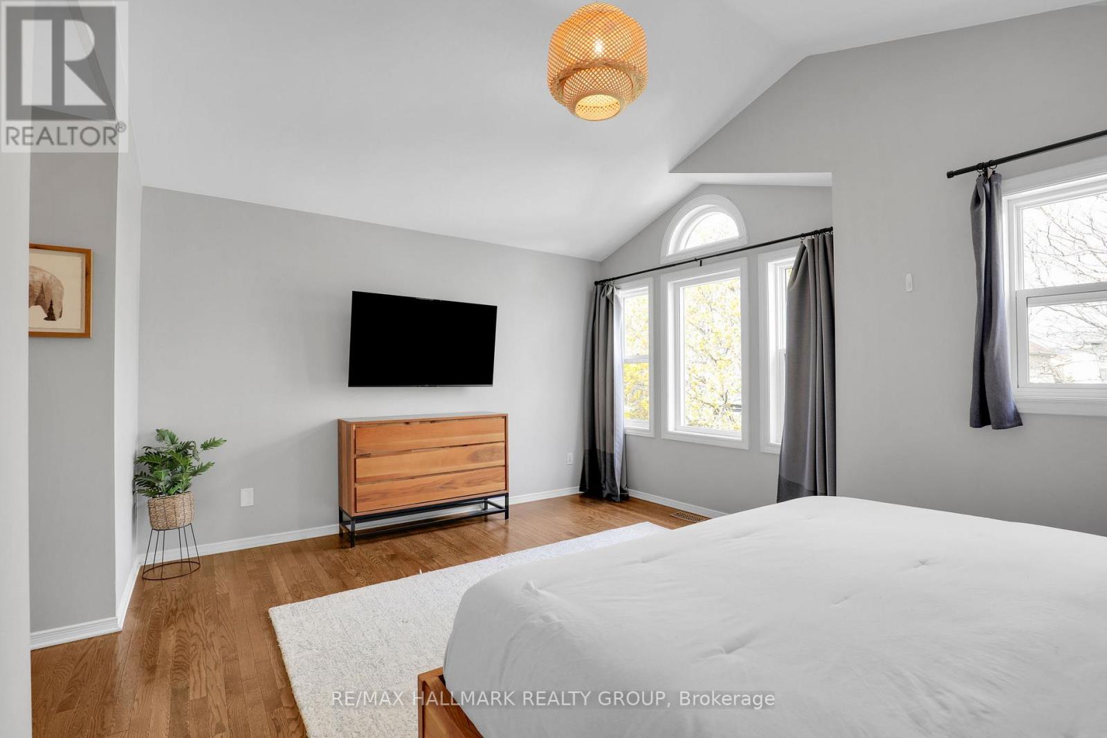 1667 FRENETTE STREET - 25