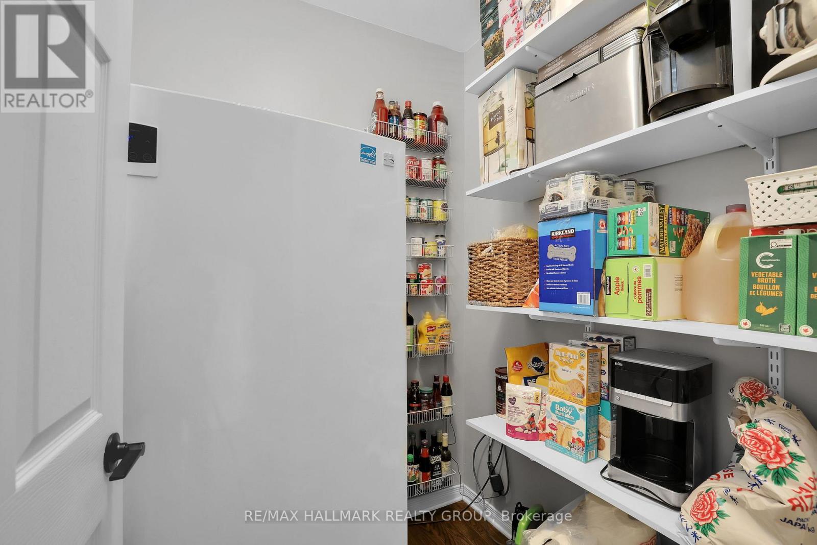 1667 FRENETTE STREET - 32