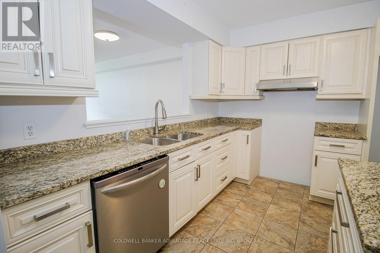 #105 5100 DORCHESTER ROAD - 10